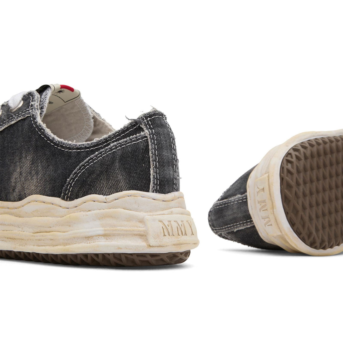 Maison MIHARA YASUHIRO Men's Hank Bleach Washed Low-Top in Black