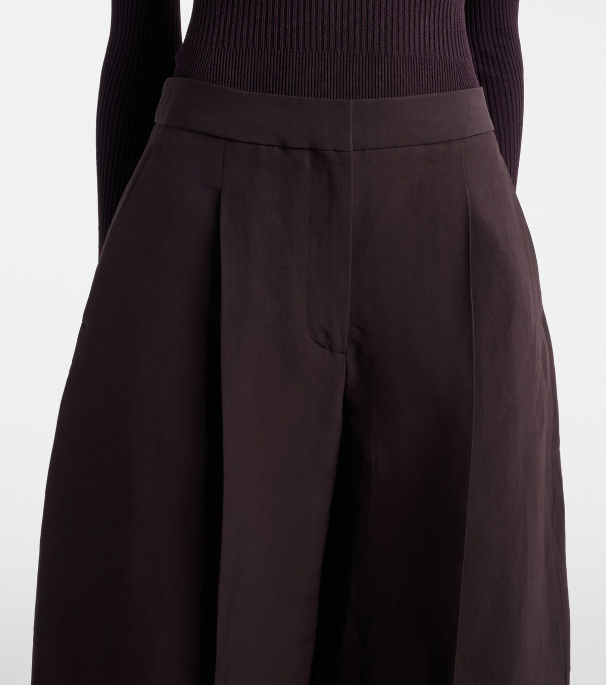 Alaïa Poplin barrel-leg pants