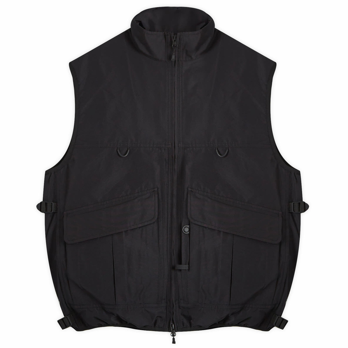 DAIWA Men's Tech Tactical Mountain Vest in Black DAIWA