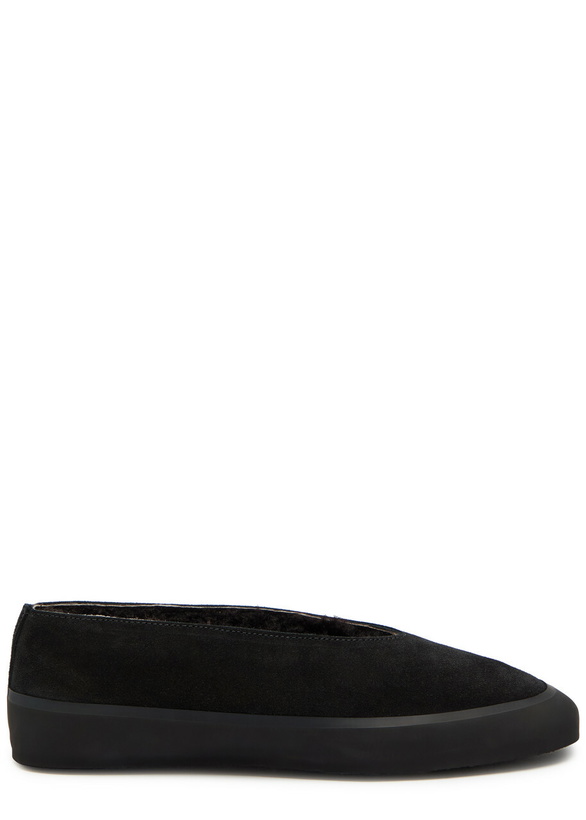 Photo: LE Monde Beryl Apres Ski Suede Ballet Flats Black