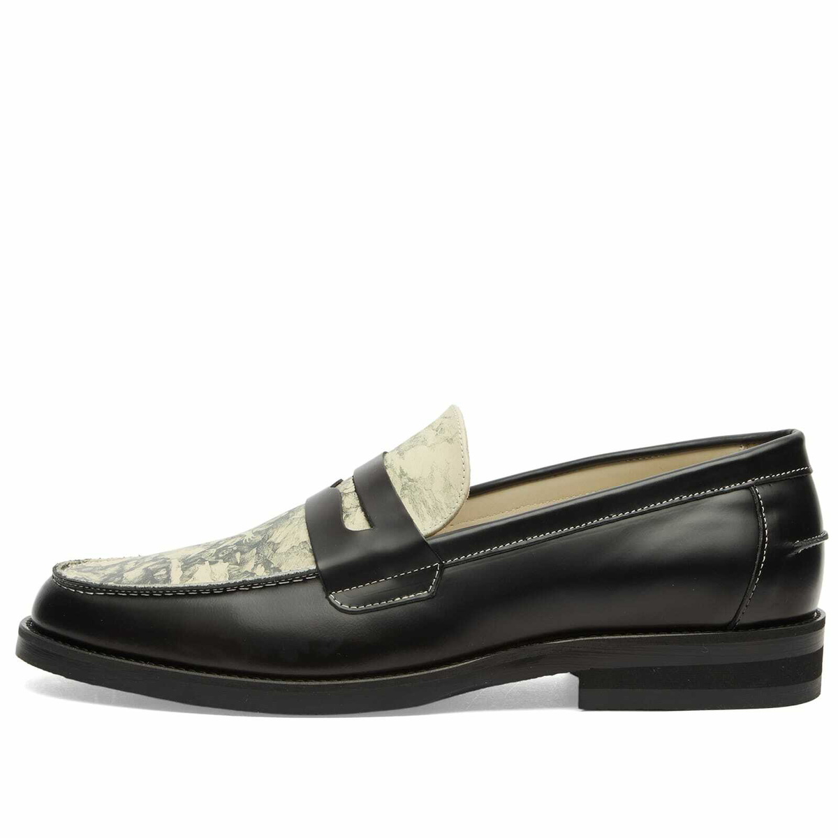 Duke + Dexter Men's Wilde Fall Of Giant Penny Loafer in Black/White