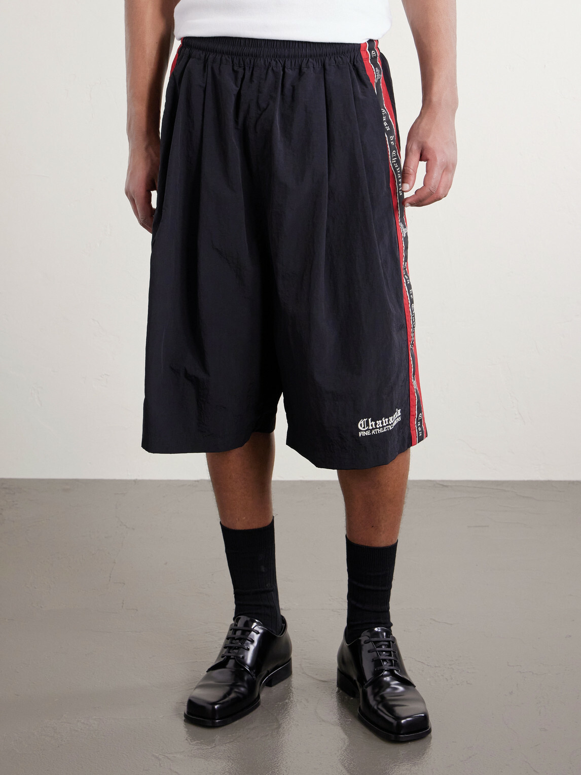 Willy Chavarria - Orale Track Wid-Leg Shorts - Black