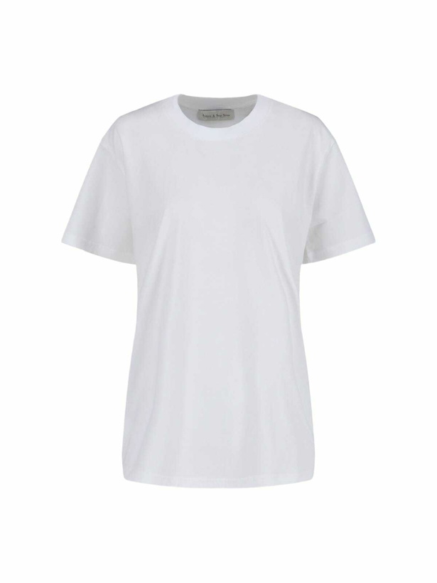 Photo: Ludovic de Saint Sernin Basic T-shirt