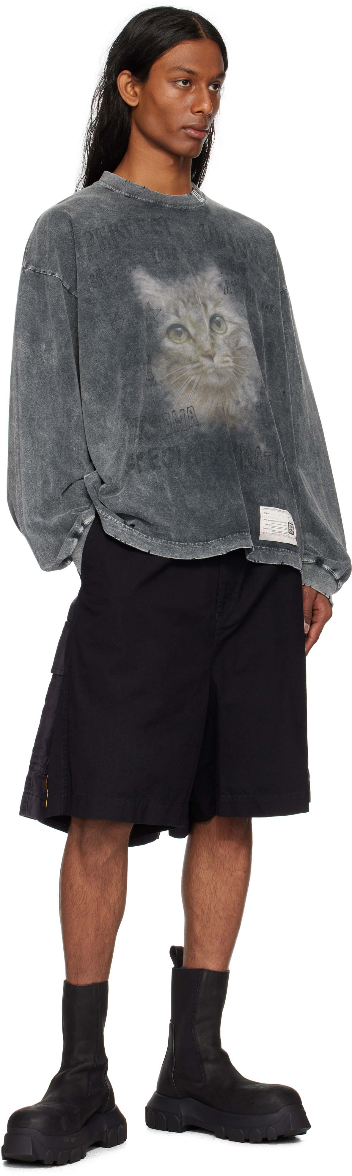 Maison MIHARA YASUHIRO Black Four Legs Shorts