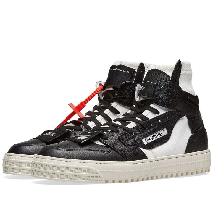 Photo: Off-White Off-Court Sneaker