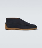 Tod's Gommino suede desert boots