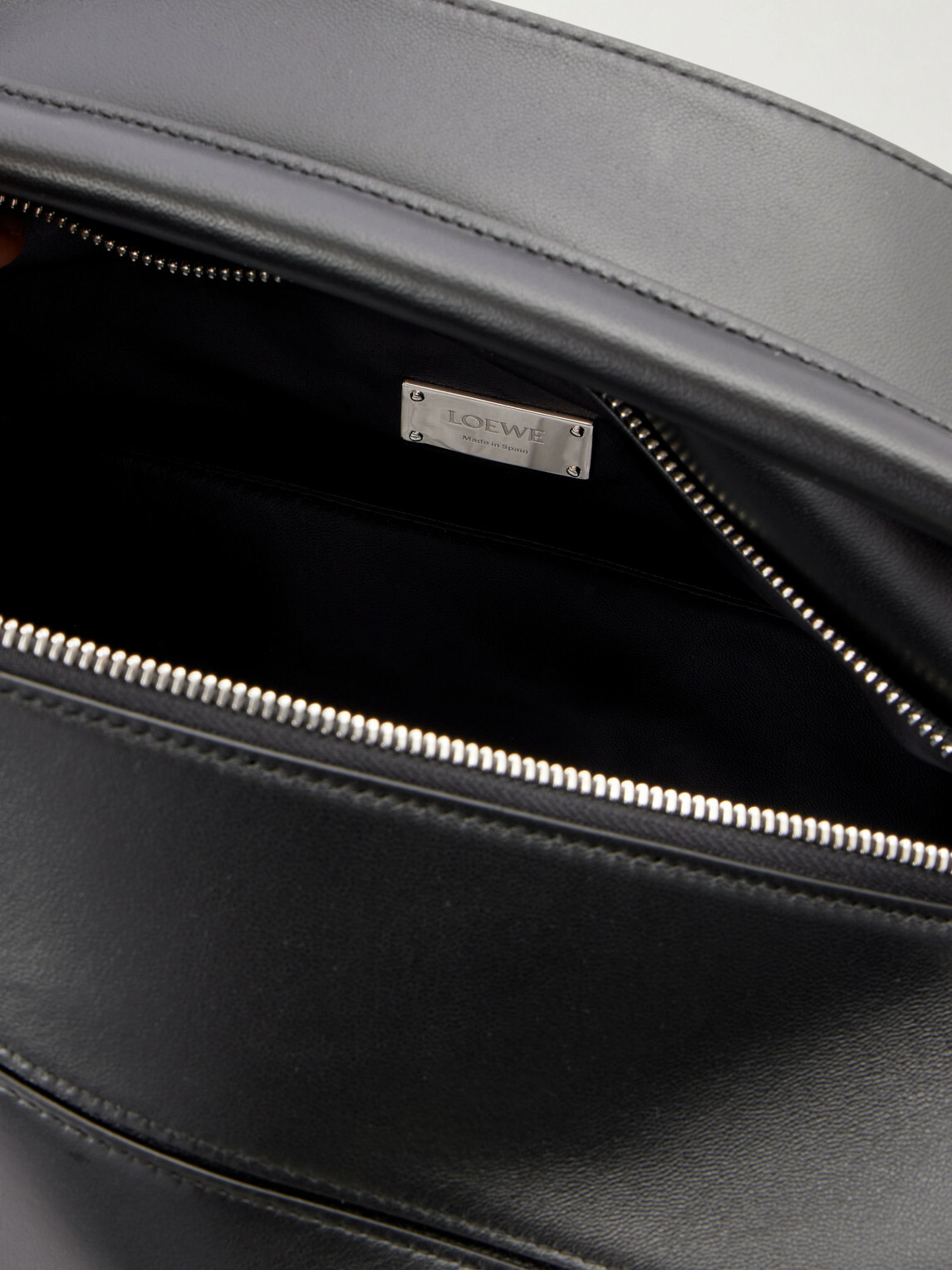 LOEWE - Puzzle Featherlight Large Leather Messenger Bag