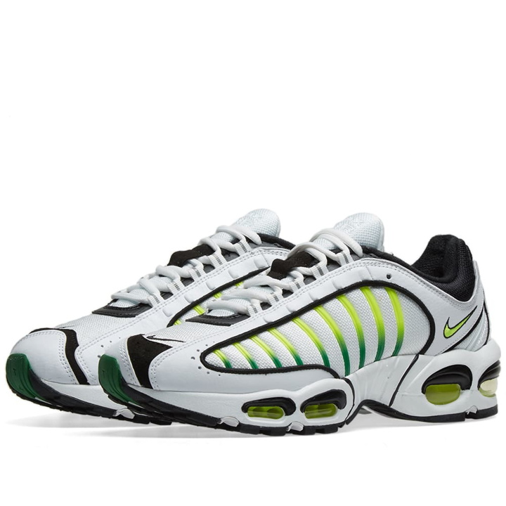 Photo: Nike Air Max Tailwind IV