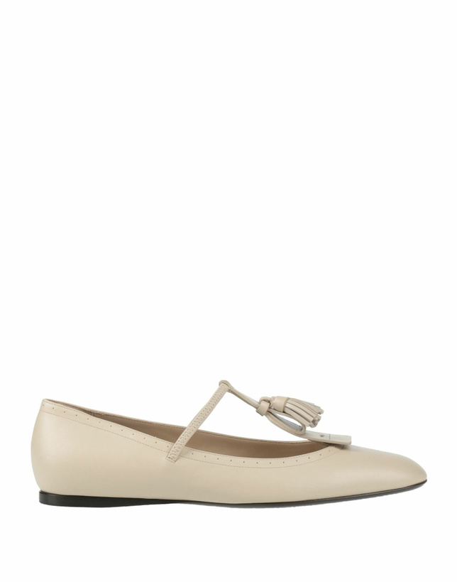 Photo: Giorgio Armani Womens Ballet flats in Beige
