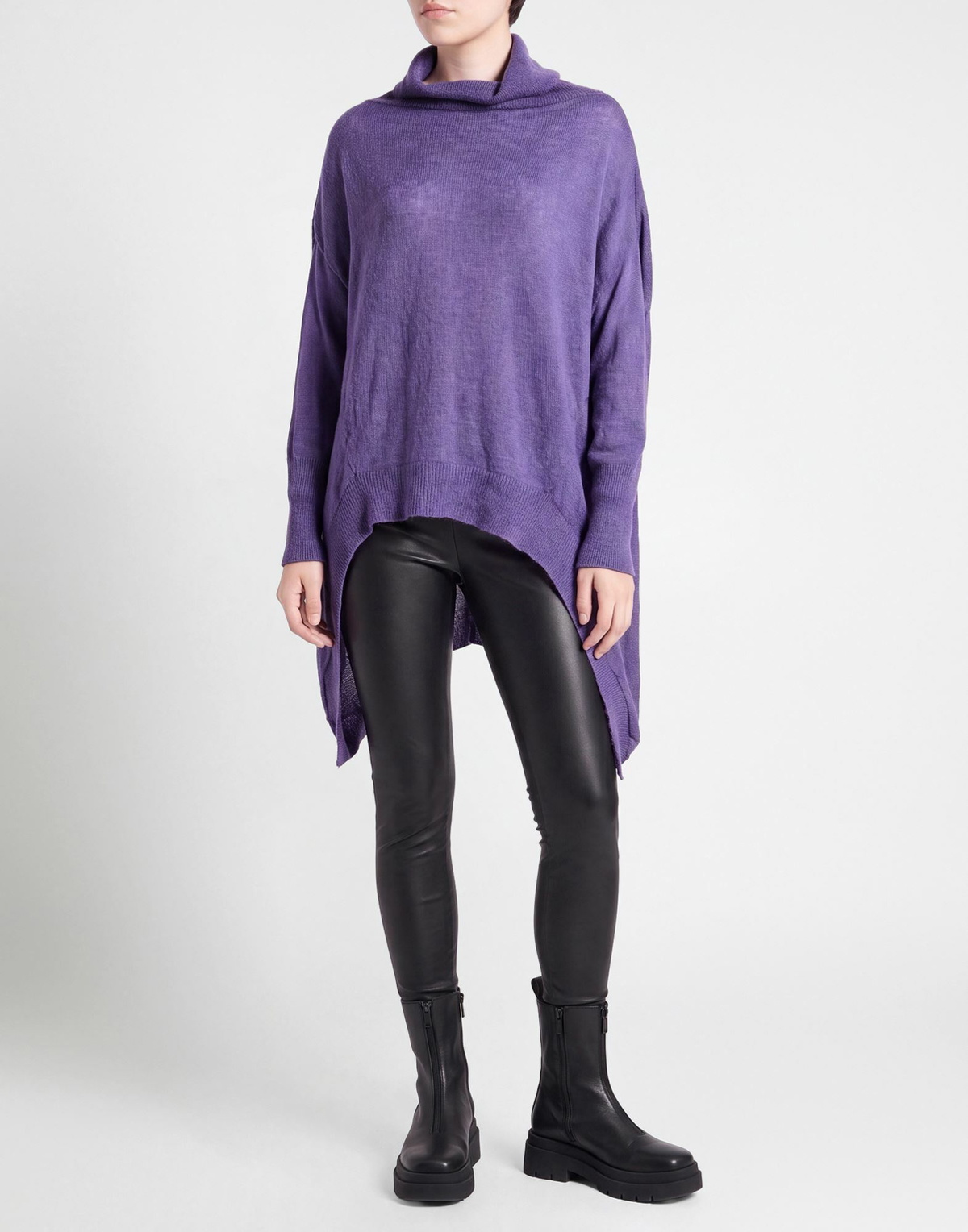 Manila Grace Womens Turtleneck in Purple