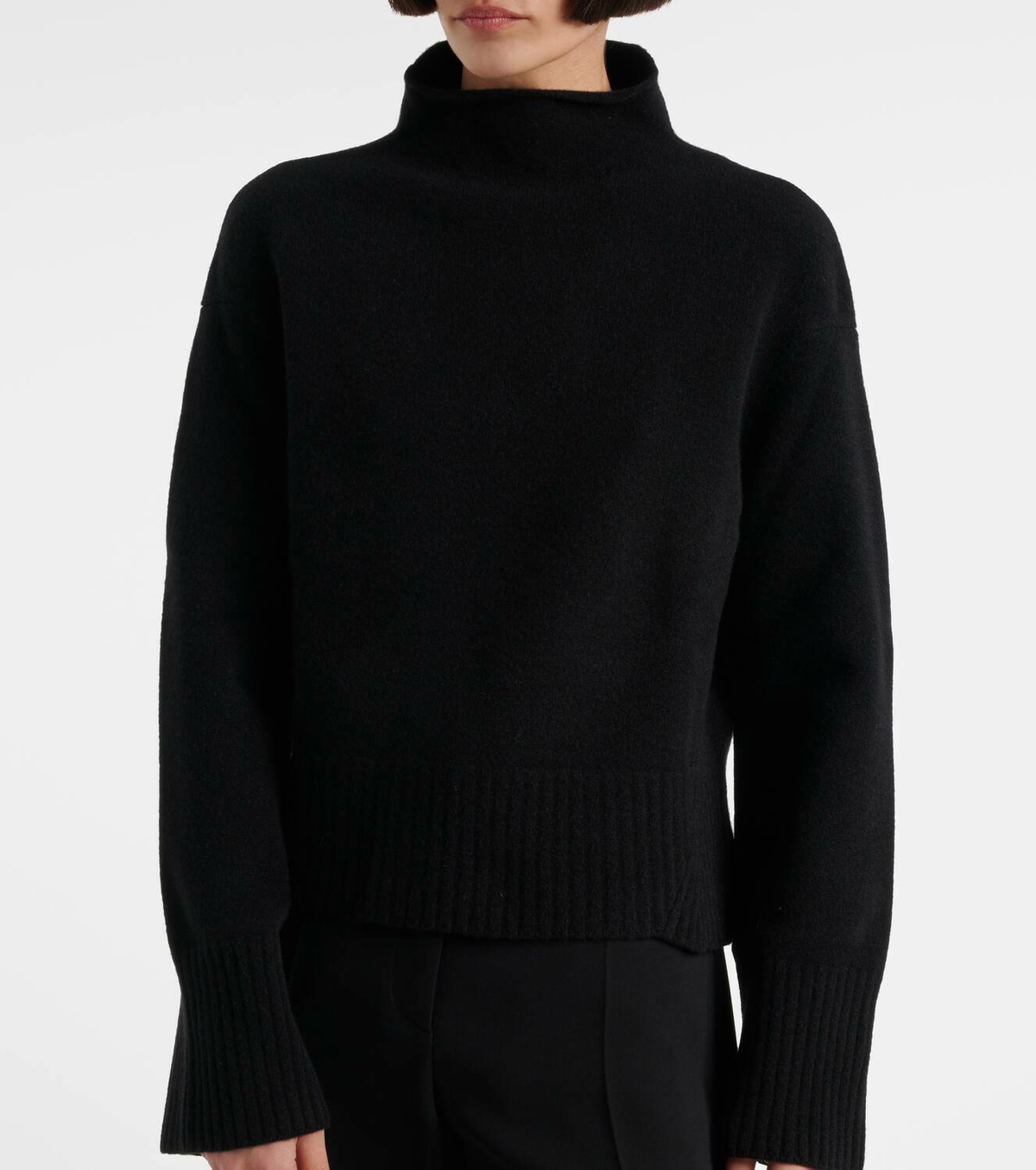 Fforme Julie cropped wool and cashmere sweater