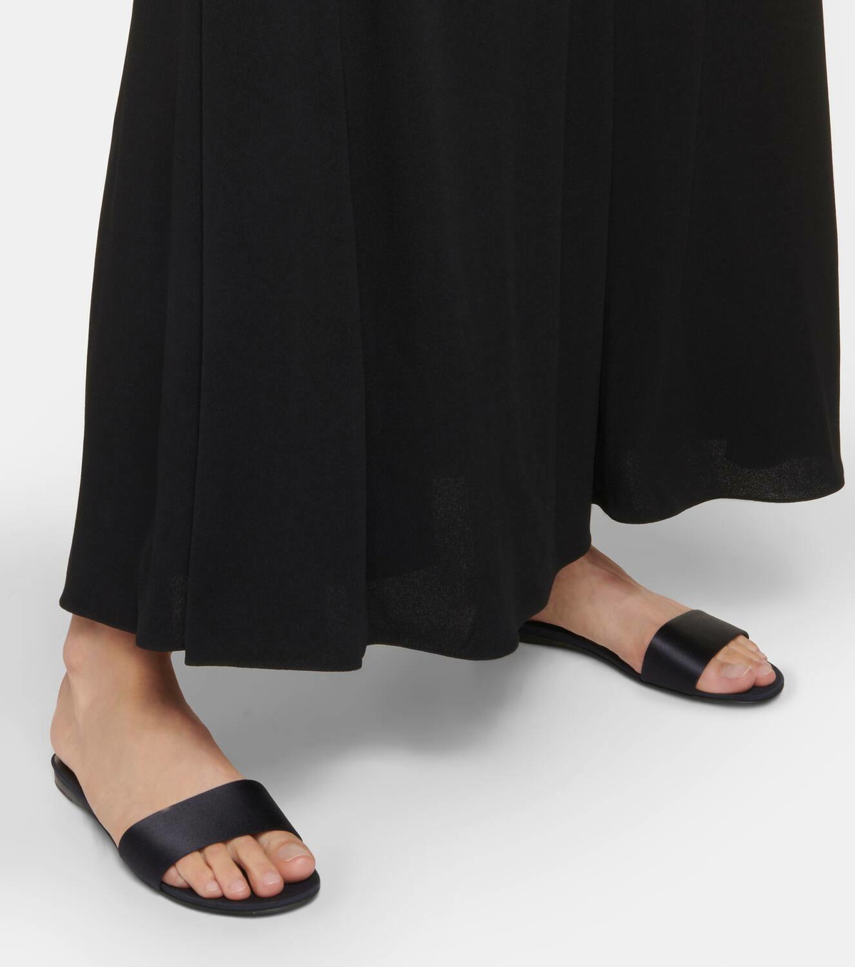 【THE ROW】コンボ サテン スライド ディープネイビー The Row Combo satin slides The Row