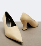Khaite Colleen leather pumps
