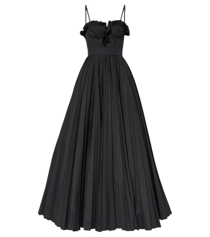 Photo: Giambattista Valli Ruched pleated cotton gown