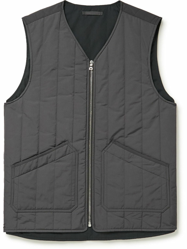 Photo: Mr P. - Quilted Shell Gilet - Gray