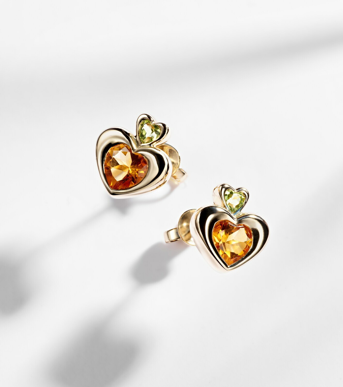 Roxanne First 14kt gold single earring with citrine and peridot
