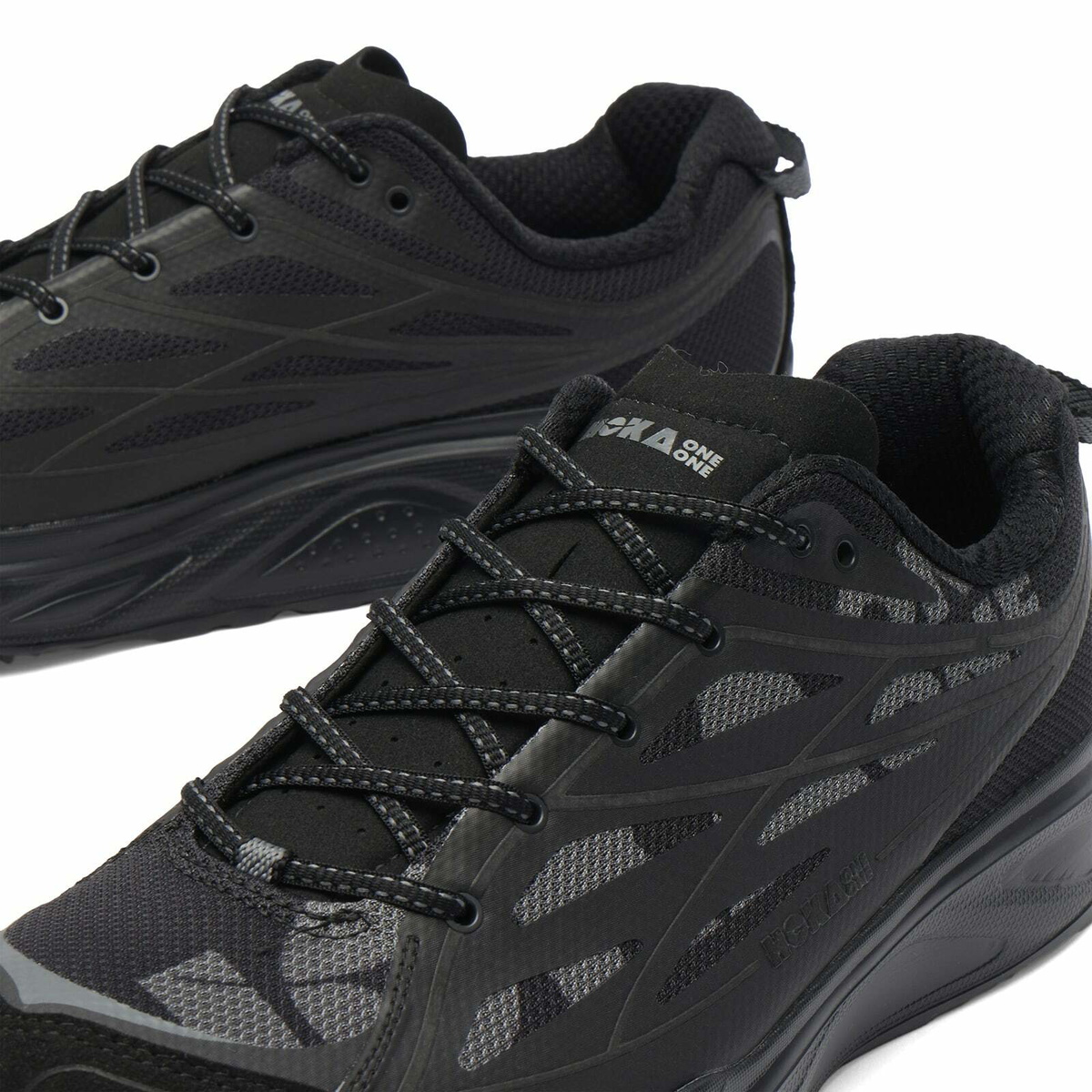 HOKA ONE ONE Huaka Pro Sneaker in Black