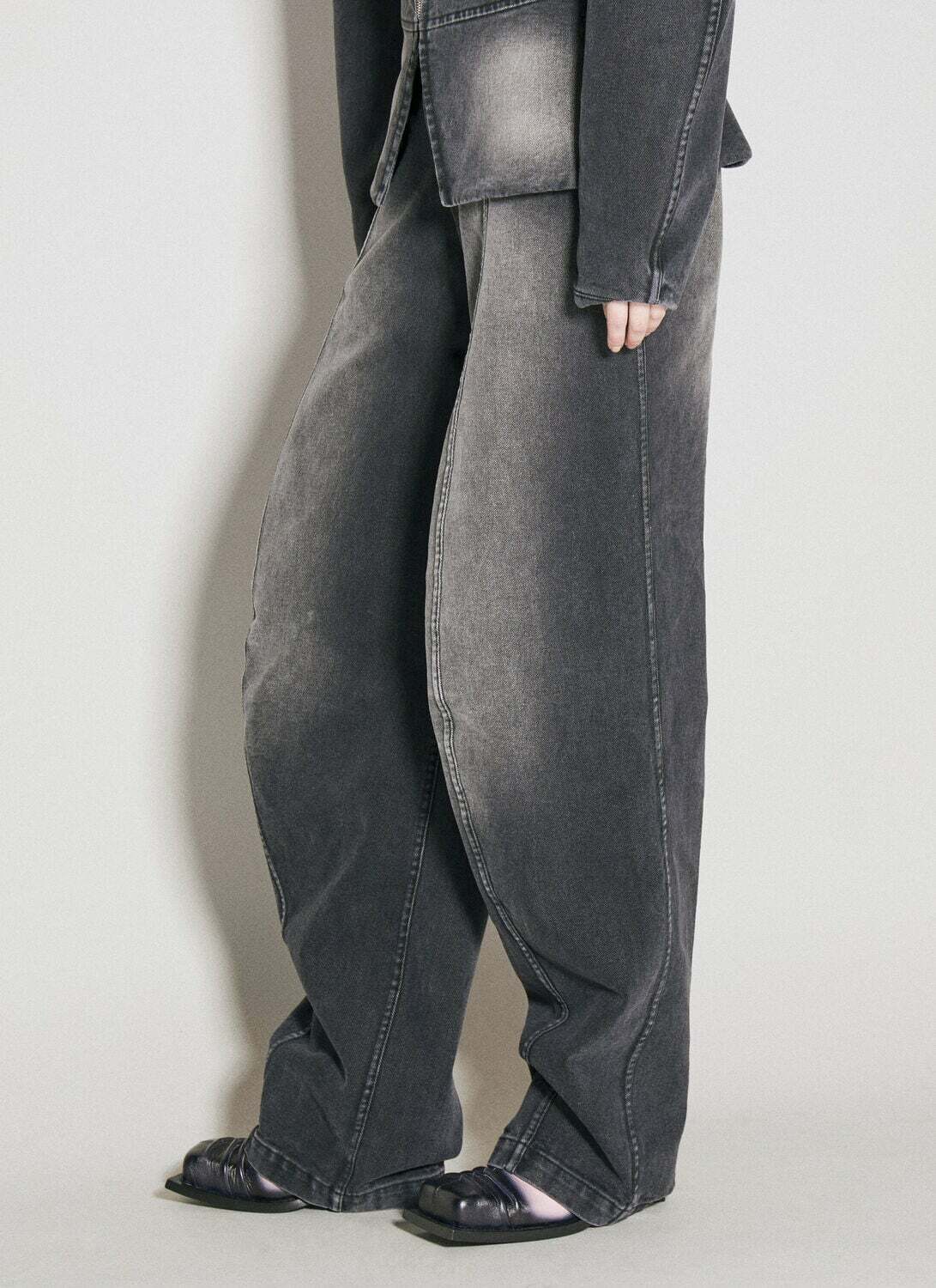 Fidan Novruzova Tayla Banana Jeans
