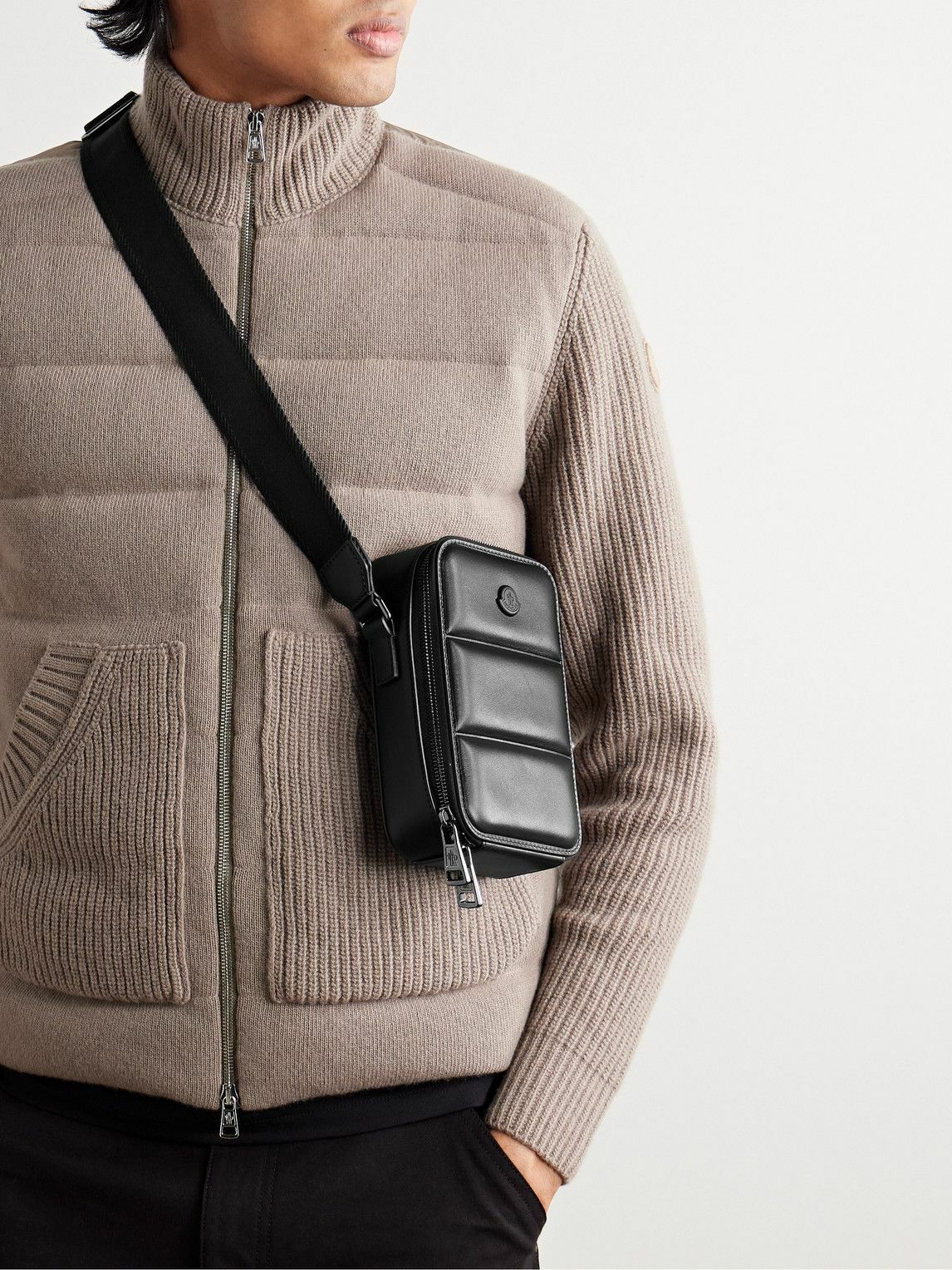 美品 Moncler KUNLUM ロゴ&ストライプ ボストンバッグ 2025年最新】MONCLER ボストンバッグ・旅行用バッグの人気