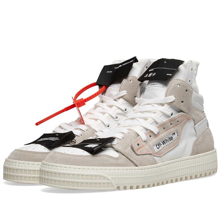 Photo: Off-White Off-Court Sneaker