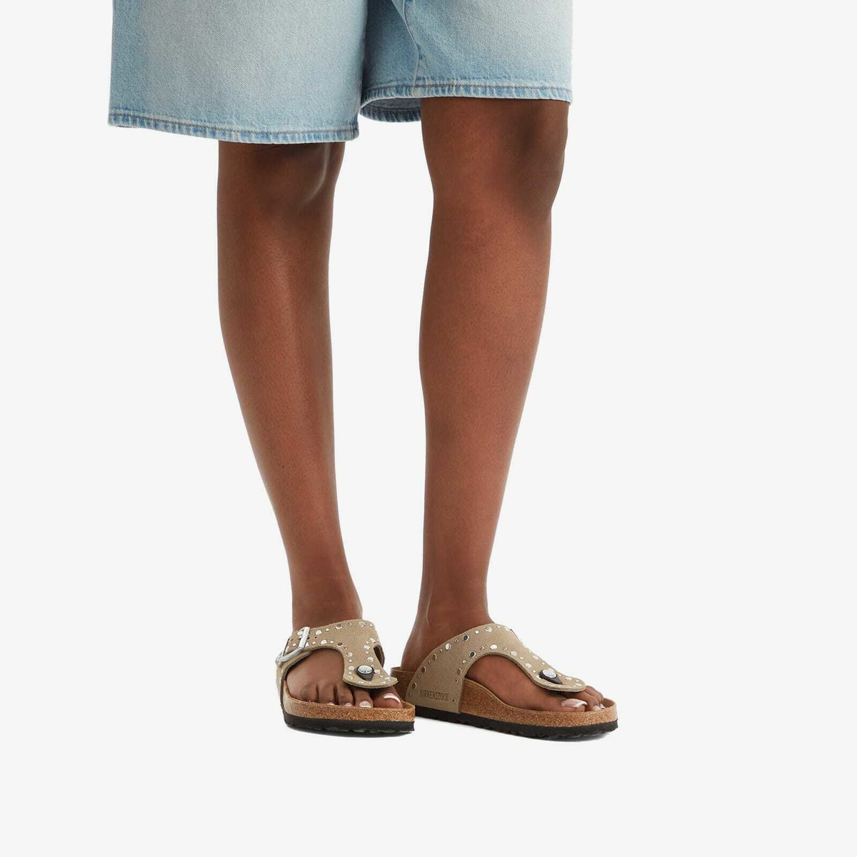 Birkenstock Women's Gizeh Rivet LEVE in Taupe