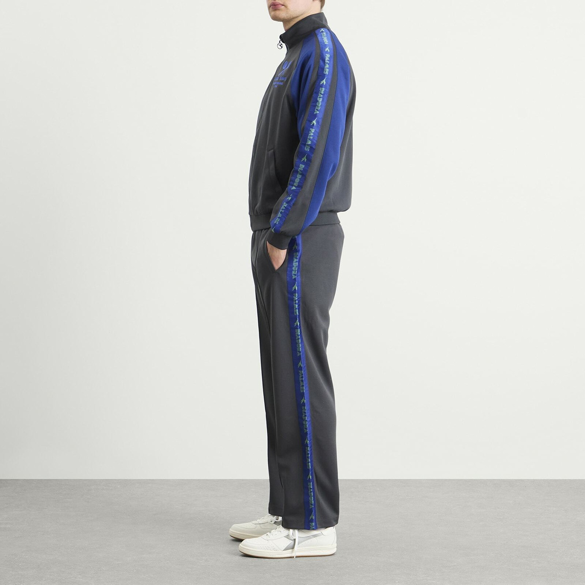 Diadora Men's Legacy Track Pant in Black Oyster