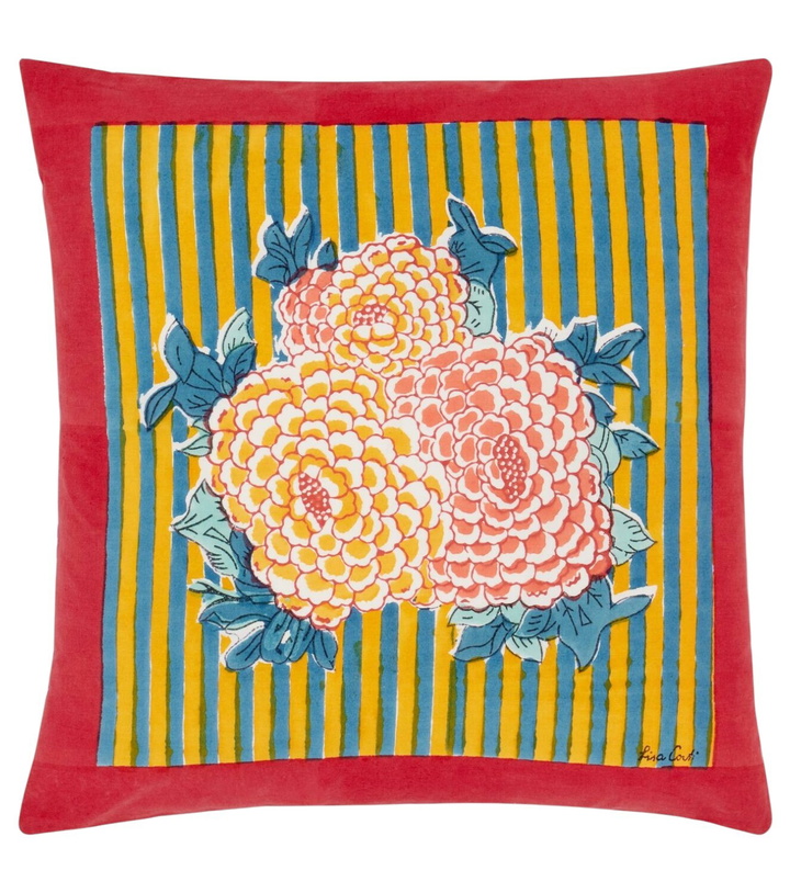 Photo: Lisa Corti Arabesque Corolla cotton cushion