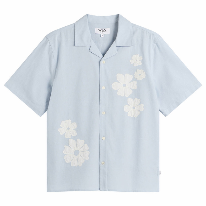 Photo: Wax London Men's Didcot Applique Flowers Vacation Shirt in Blue/Ecru