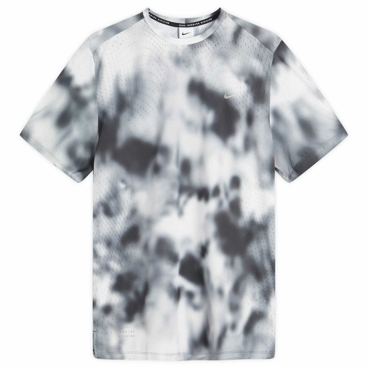Photo: Nike Running Breathe T-Shirt in Black/Silver