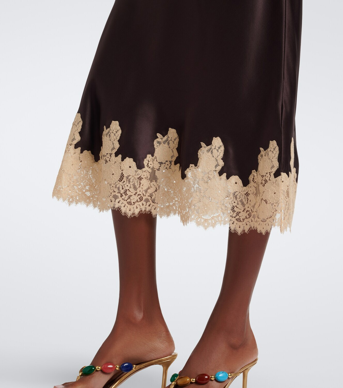 Dôen Elowen lace-trimmed silk satin midi skirt