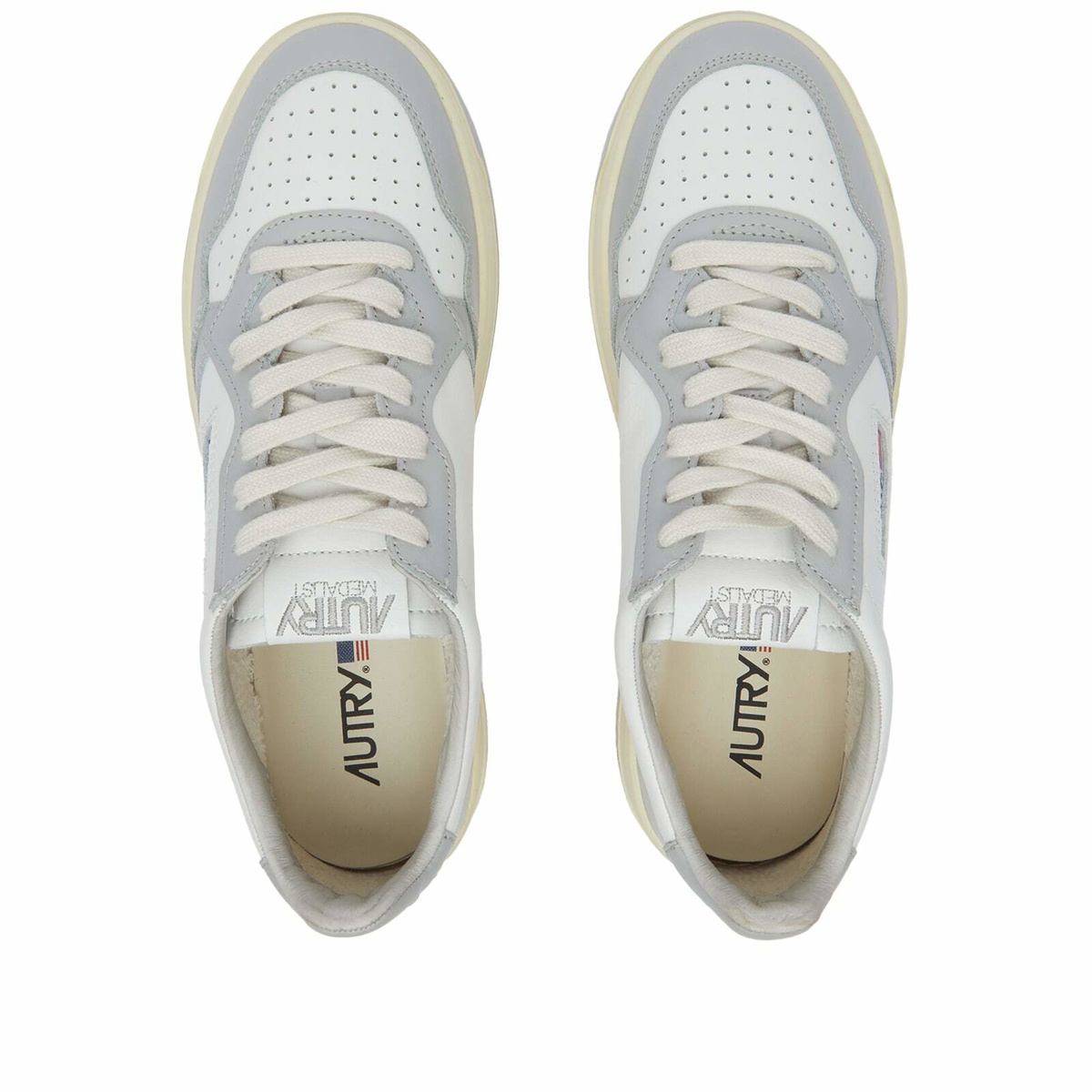 Autry Women's Medalist Low Sneakers in Grey