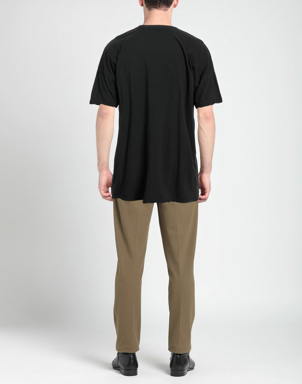Crossley Mens T-shirt in Black