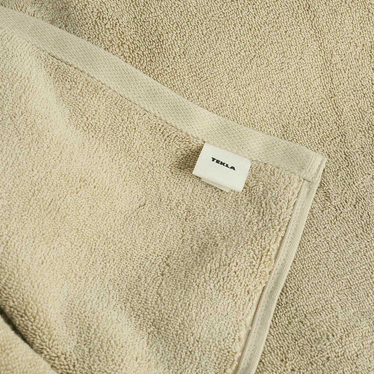 Tekla Fabrics Organic Terry Bath Towel in Pebble 