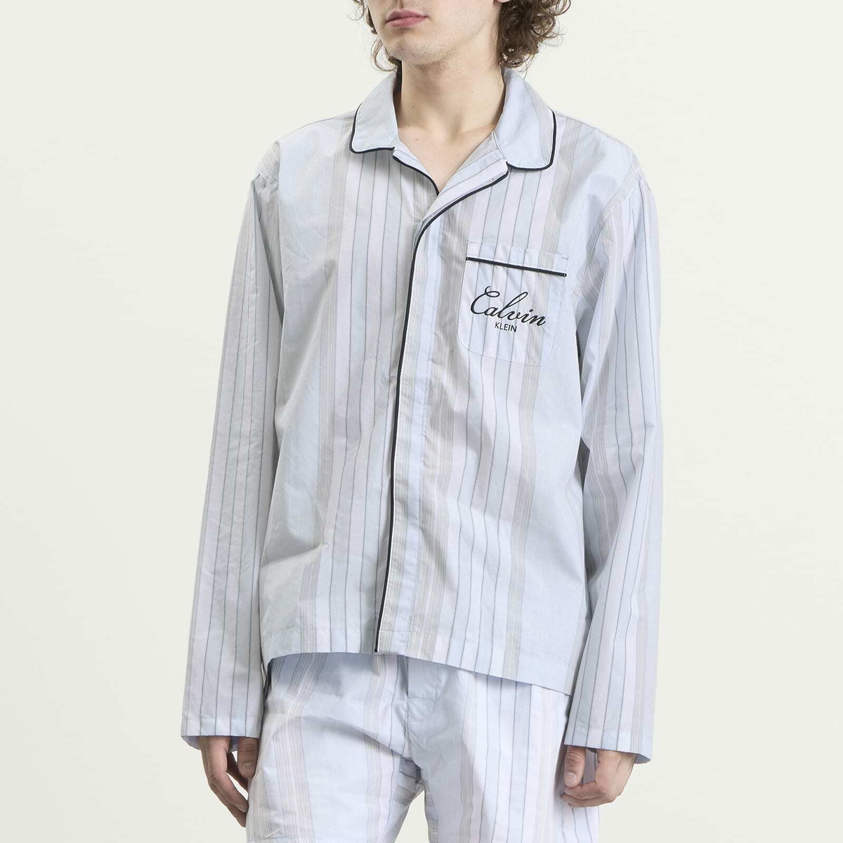 Calvin Klein Men's Poplin Script Button Down Pyjama Top in Crest Stripe/Ice Castle