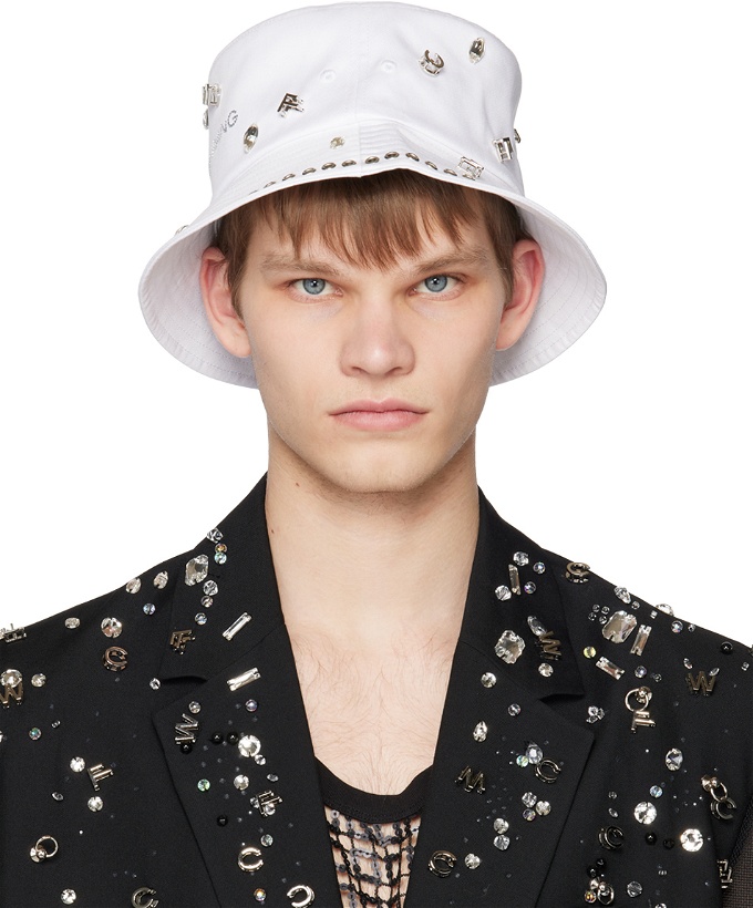 Photo: Feng Chen Wang White Decorated Bucket Hat
