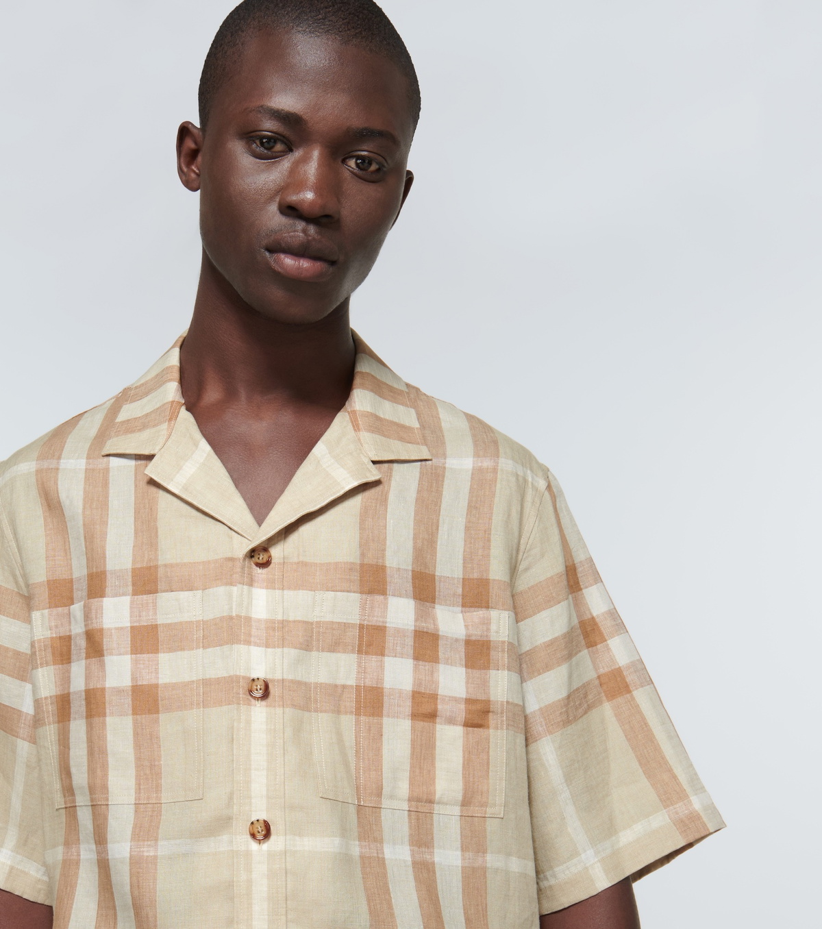 Tシャツ・カットソー Burberry 8093314 C1202 Shirts Beige Burberry - Short-sleeved linen shirt Burberry