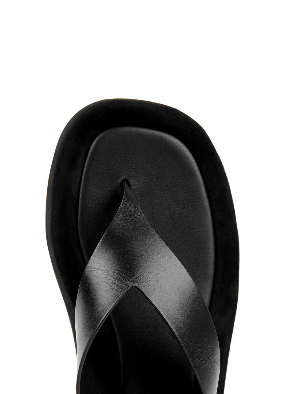 サンダル・ミュール THE ROW 24SS Black Ginza Slide Sandals F1159L52 BLK The Row Ginza Sandal in Black | FWRD