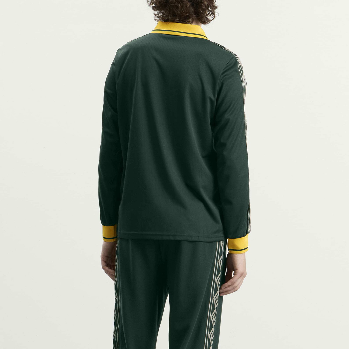 Umbro Men's Taped Long Sleeve Jersey in Pine Grove/Hot Spot/Pelican