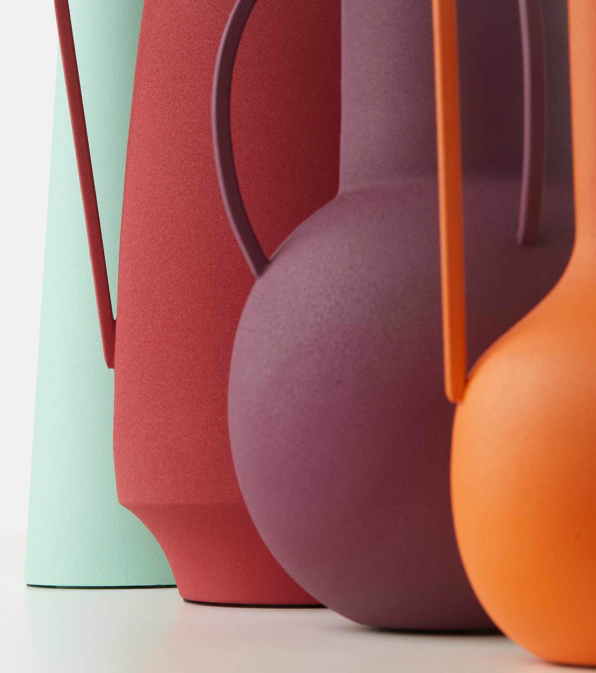 Polspotten Roman set of 4 vases