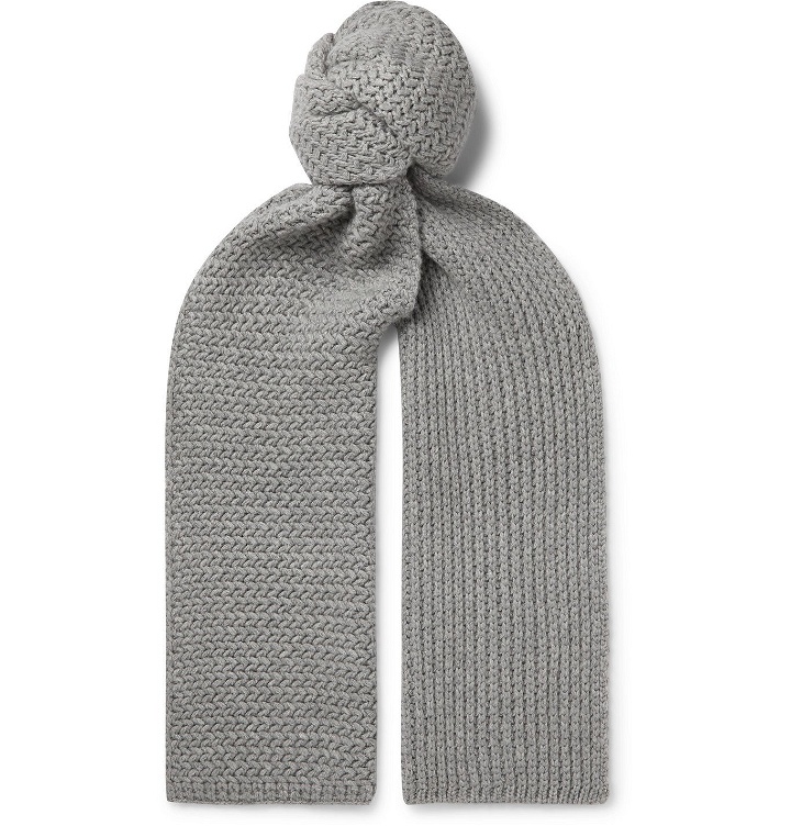 Photo: Mr P. - Ribbed Cashmere Scarf - Gray