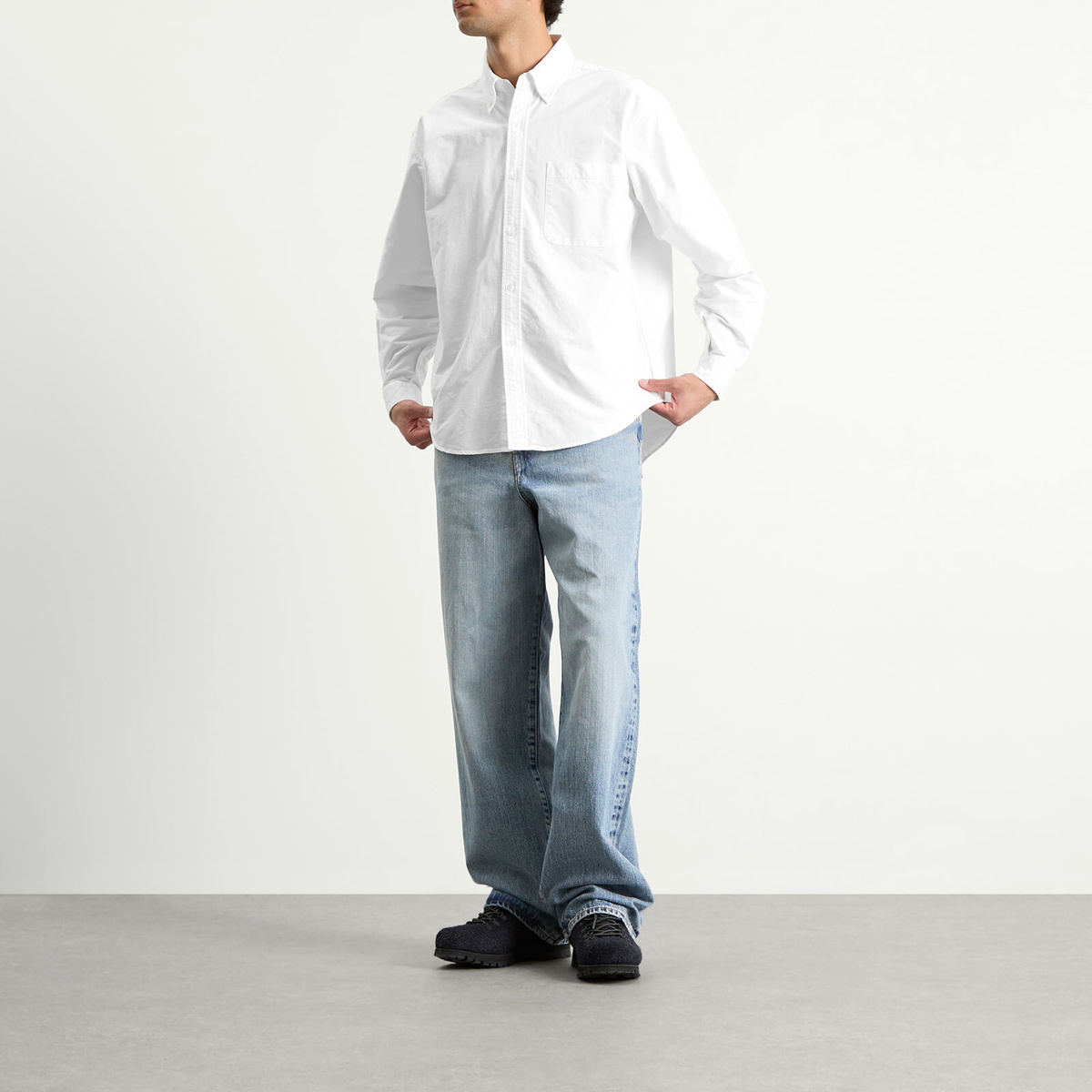 BEAMS Men's Heavy Oxford Button Down Shirt in White