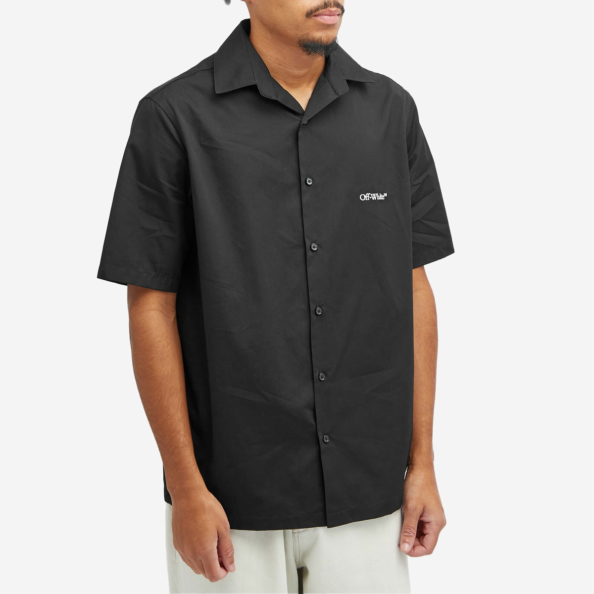 Off-White Men's Gothic Bowling Shirt in Black Off-White