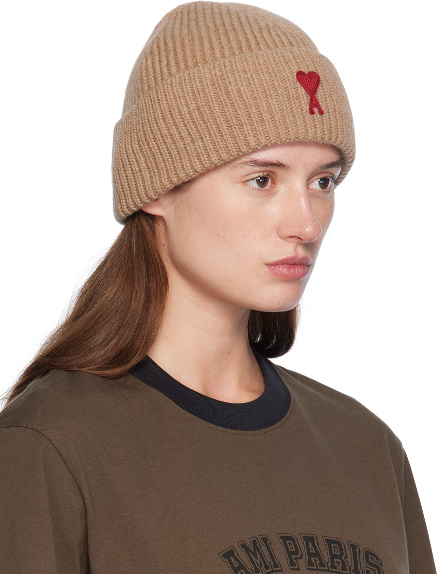 AMI Paris Tan Red Ami de Cœur Beanie AMI