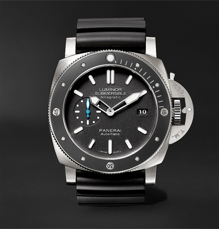 Photo: Panerai - Luminor Submersible 1950 Amagnetic 3 Days Automatic 47mm Titanium and Rubber Watch, Ref. No. PAM01389 - Black