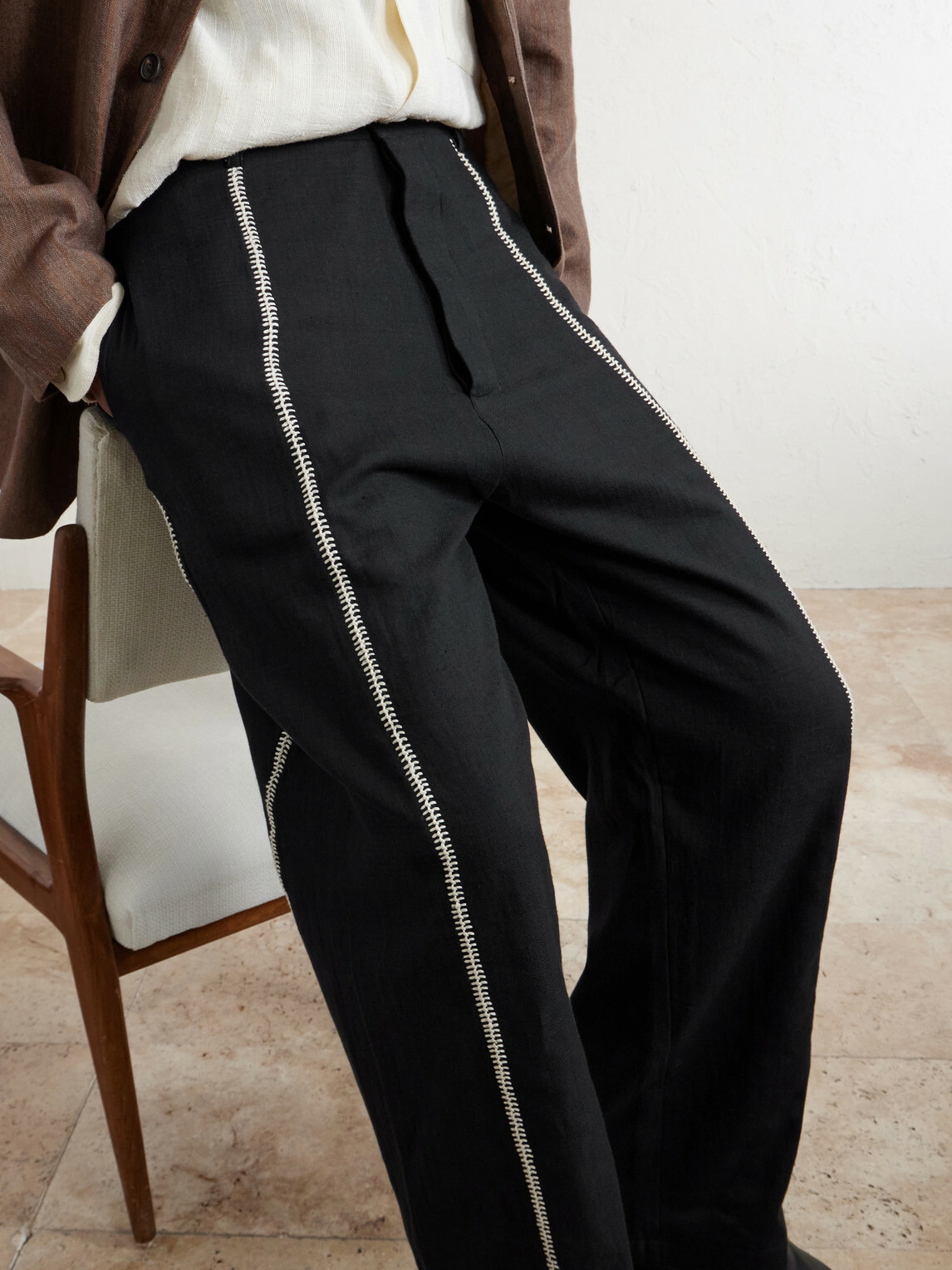 Kartik Research - Rabari Sultan Straight-Leg Embroidered Cotton Trousers - Black