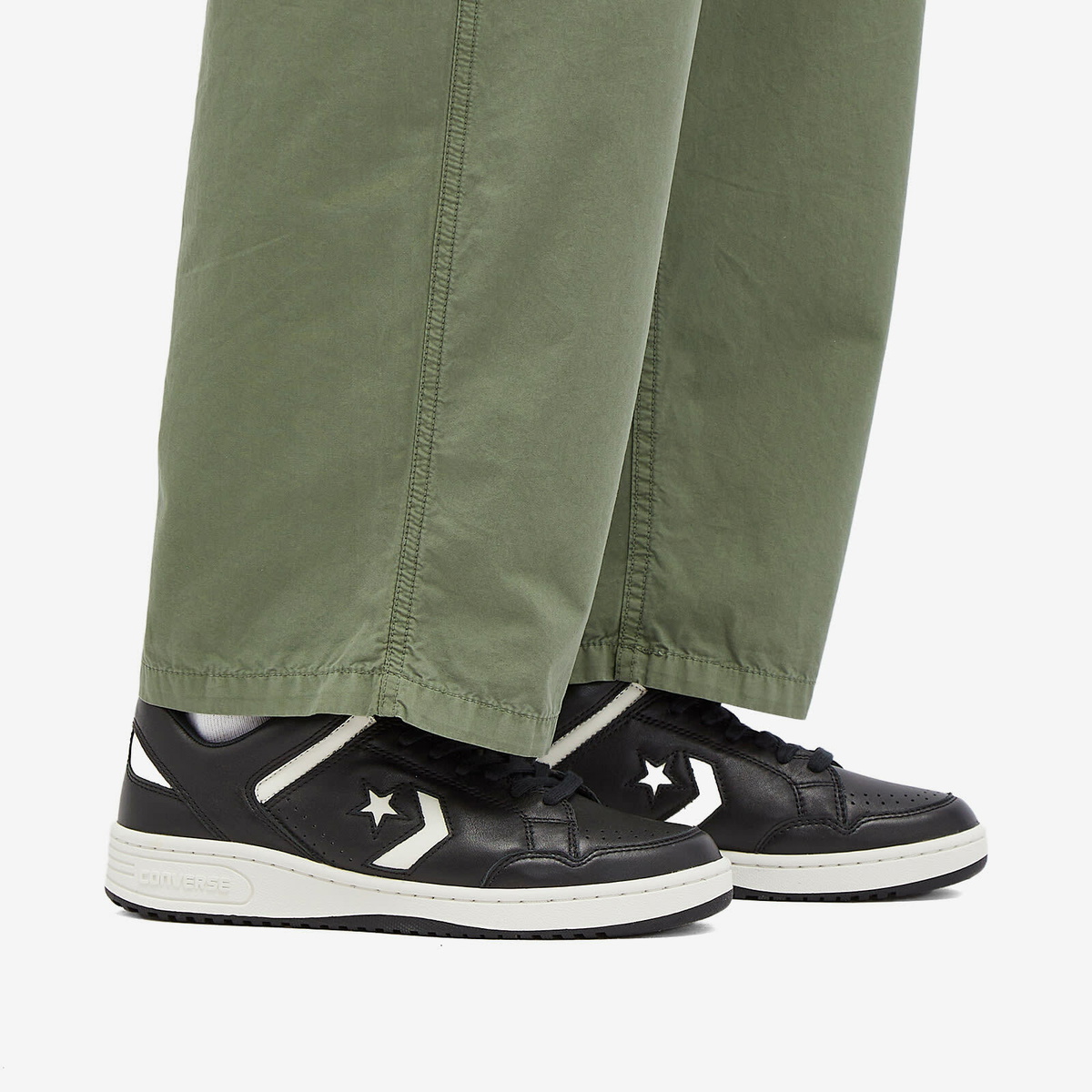 Converse Weapon Ox Sneakers in Black/Egret/Vintage White