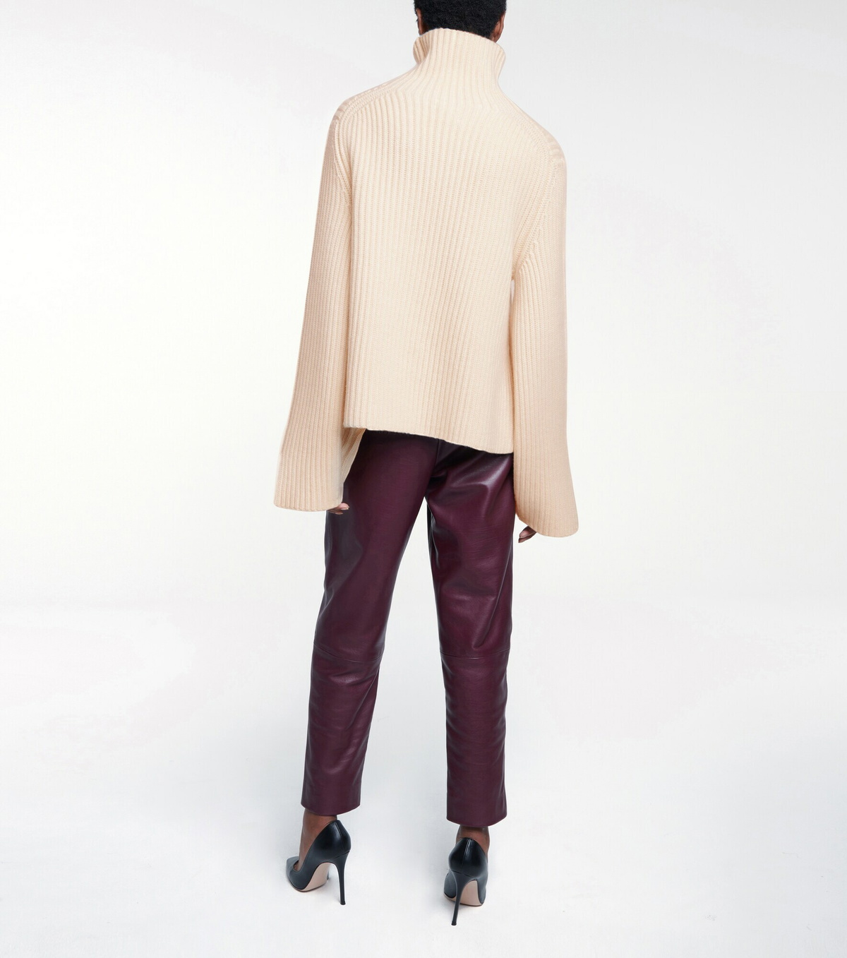 Khaite - Molly high-neck cashmere sweater