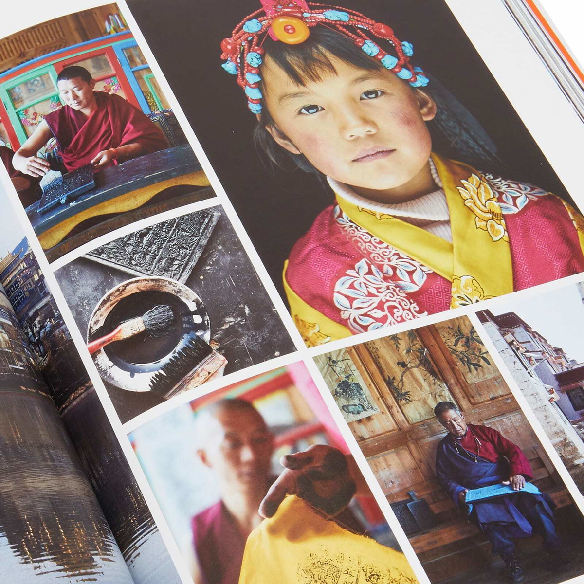 Gestalten Voyages: Beyond in Sidetracked 