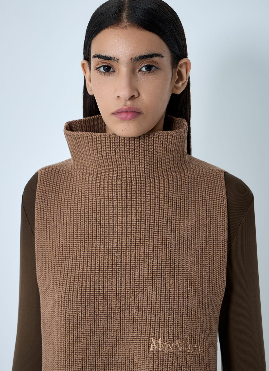 Max Mara Logo Motif Wool Scarf