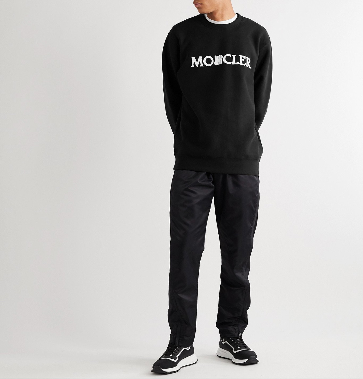 Undefeated Graphic Print Crew Neck Hoodie - Black Sweatshirts